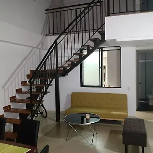 Hermoso Departamento Con Parqueadero Gratuito Apartamento