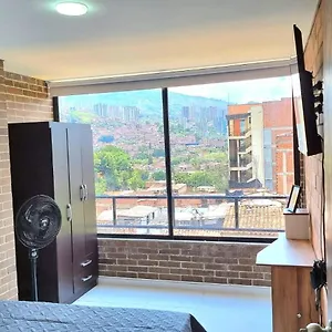 Extraordinarios En Medellin, Viajeros Y Familias Apartamento